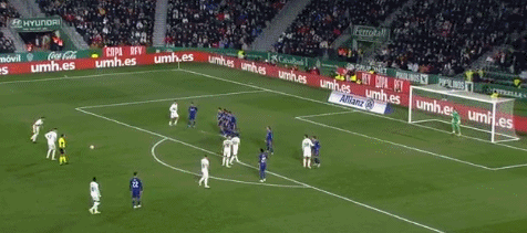 火腿投手展开短打特训 古林面对发球机怕怕｜日职