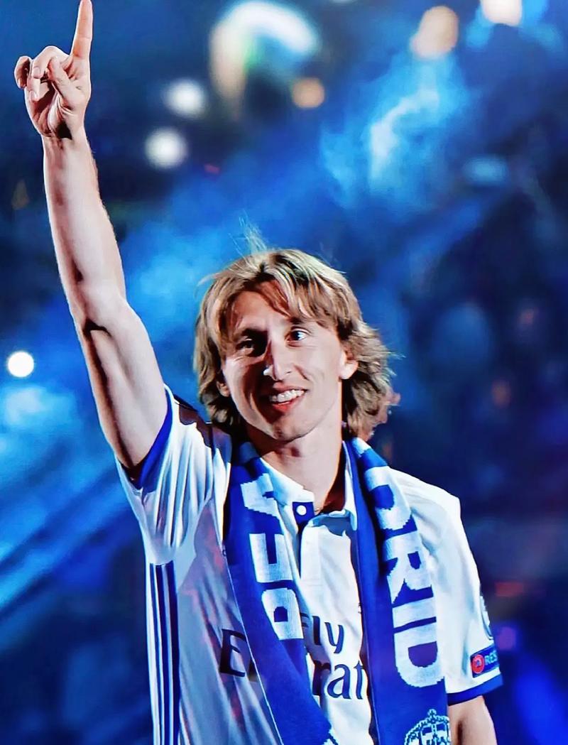 越南GAM无缘全球总决赛！Bin赛后采访嘲讽T1：还没进世界赛呢