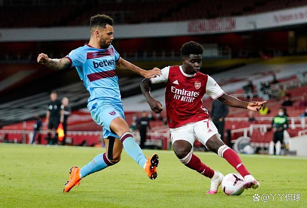 文体社会｜新赛季中甲球衣由球迷设计，赛场要变时尚T台