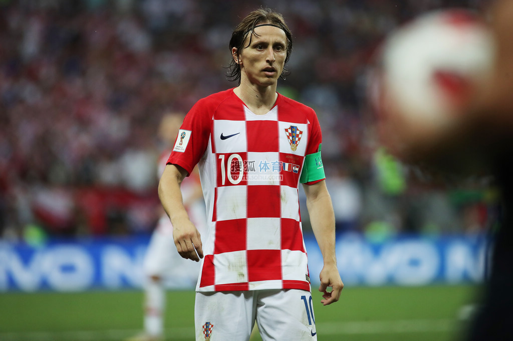 2025 赛季回顾：大谷翔平在对阵红袜的“国家德比”中，单场击出两支 120 哩初速的本垒打