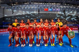 湖人锋线大闸范德比尔特表现抢眼，却差点无缘比赛，究竟为何？