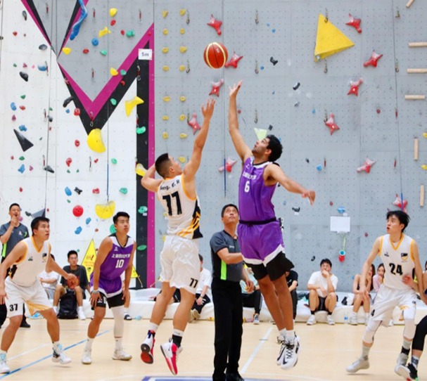 德州扑克高手越玩越松但不乱（顶级德州扑克玩家：越打越松，但始终有章法）